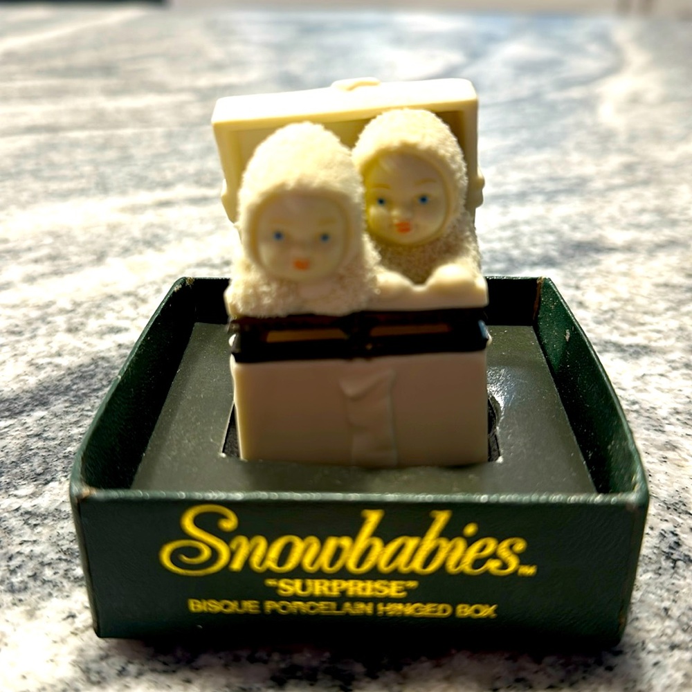Department 56 Snowbabies Surprise Trinket Box, NIB